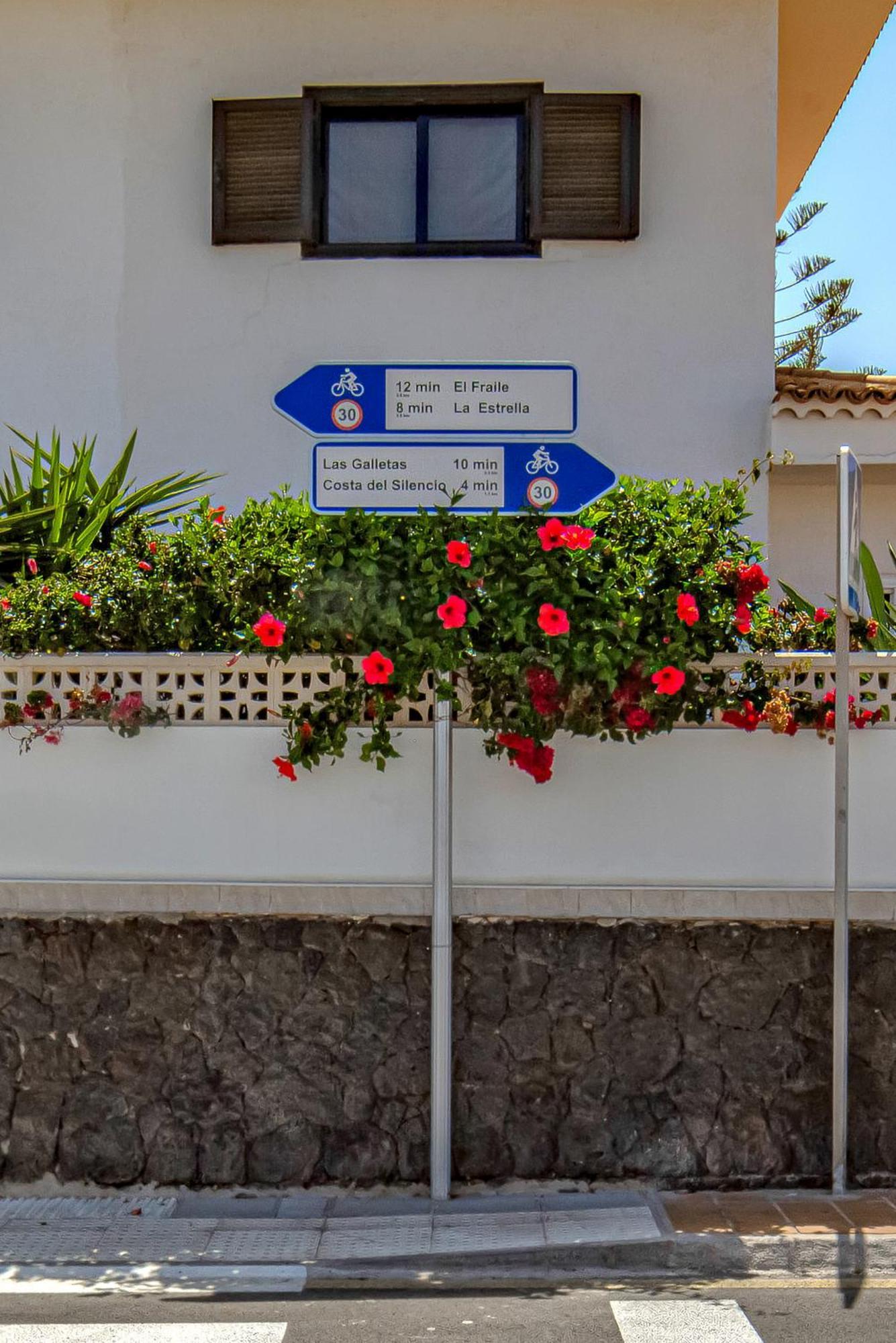 Atlantis 3 One Bedroom, Sea Front, In Complex With Pool Costa Del Silencio Extérieur photo