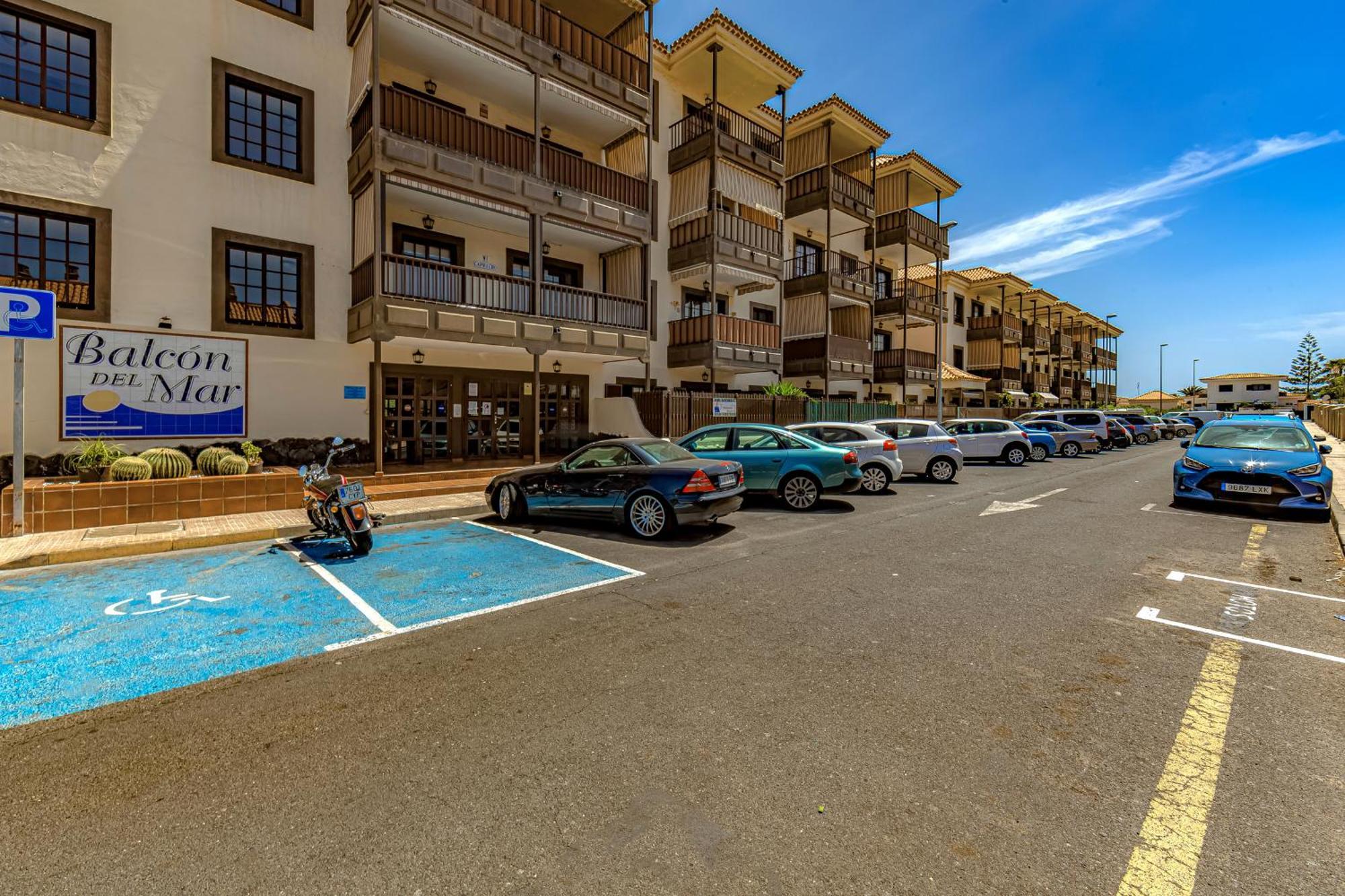 Atlantis 3 One Bedroom, Sea Front, In Complex With Pool Costa Del Silencio Extérieur photo