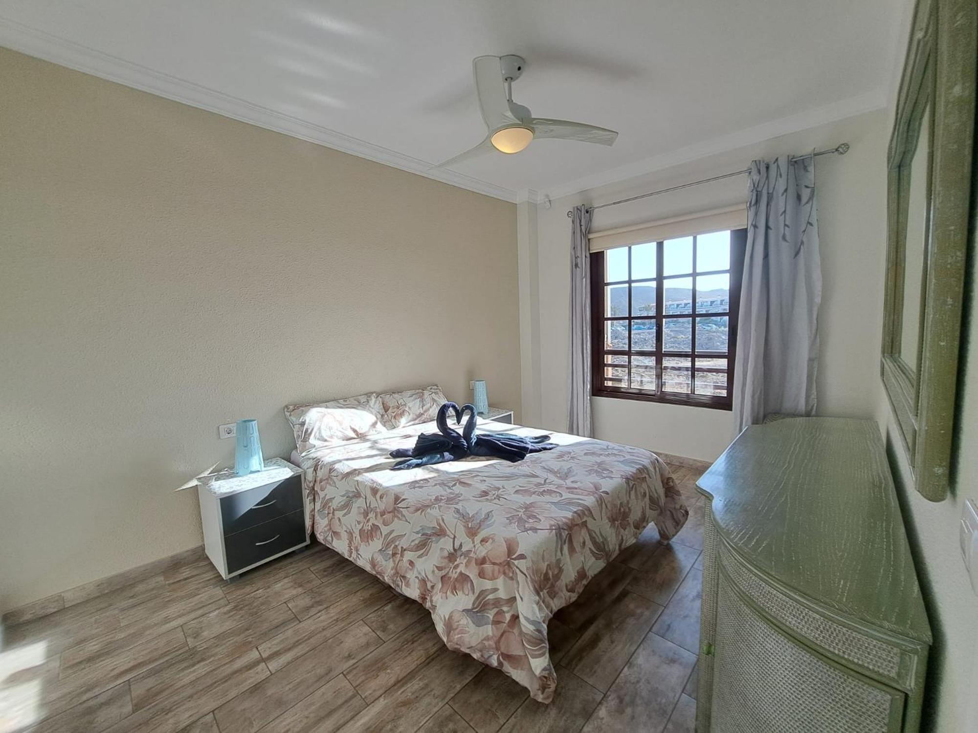 Atlantis 3 One Bedroom, Sea Front, In Complex With Pool Costa Del Silencio Extérieur photo