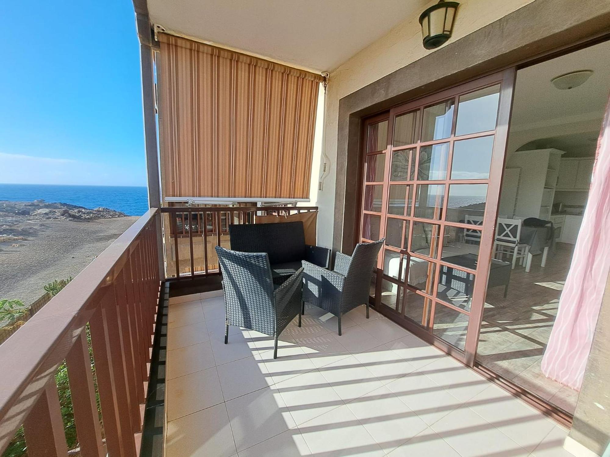 Atlantis 3 One Bedroom, Sea Front, In Complex With Pool Costa Del Silencio Extérieur photo
